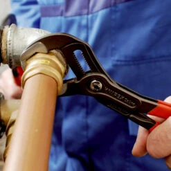 Knipex Cobra® Mit Befestigungsöse Grau Atramentiert, Mit Mehrkomponenten-Hüllen, Mit Integrierter Befestigungsöse Zum Anbringen Einer Absturzsicherung 180 Mm - 8702180TBK 16 Knipex Cobra® Mit Befestigungsöse Grau Atramentiert, Mit Mehrkomponenten-Hüllen, Mit Integrierter Befestigungsöse Zum Anbringen Einer Absturzsicherung 180 Mm - 8702180TBK -elektrische Bohrmaschine Geschäft 8701250h15d0 1