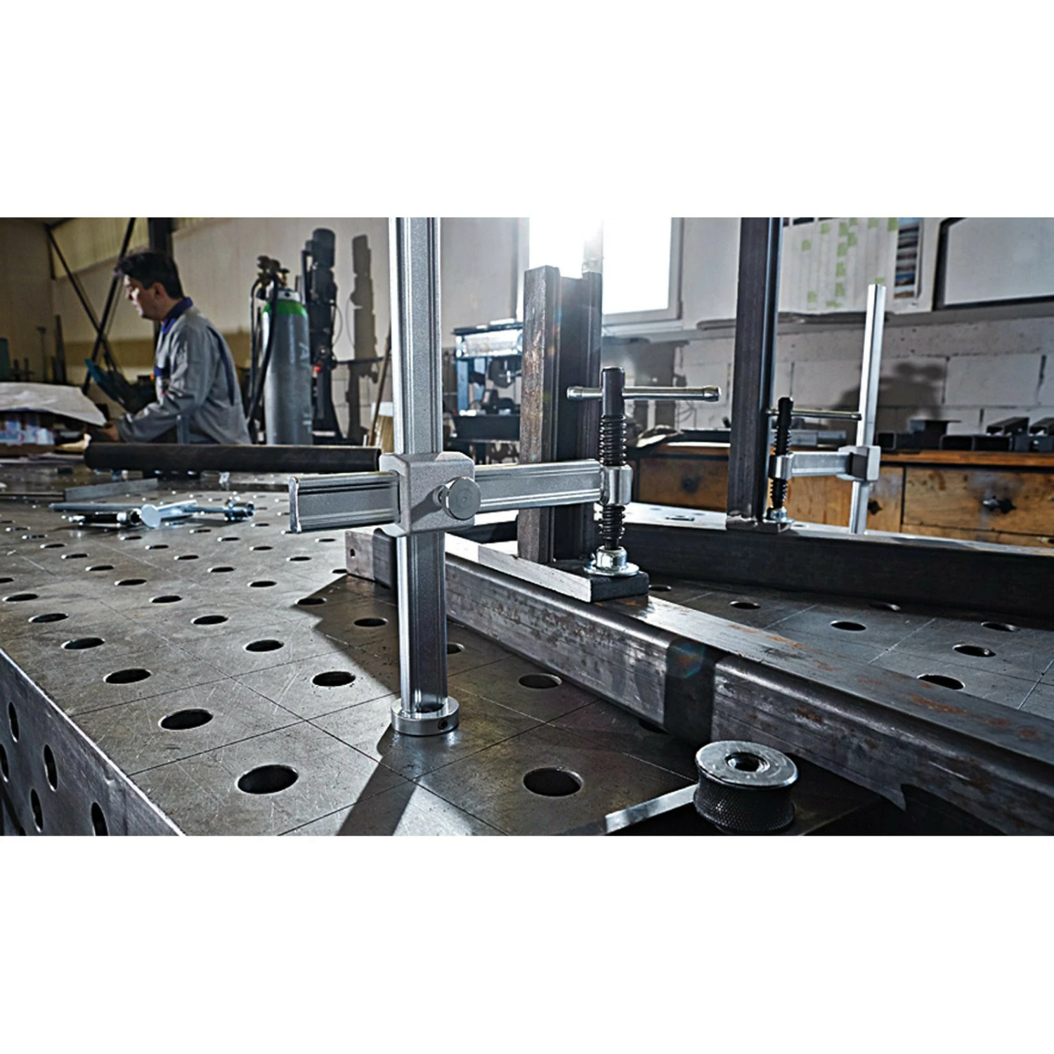 Bessey Spannelement Für Schweißtische Mit Variabler Ausladung Knebelgriff 200 Mm - TWV16-20-15K 4 Bessey Spannelement Für Schweißtische Mit Variabler Ausladung Knebelgriff 200 Mm - TWV16-20-15K – Bild 2