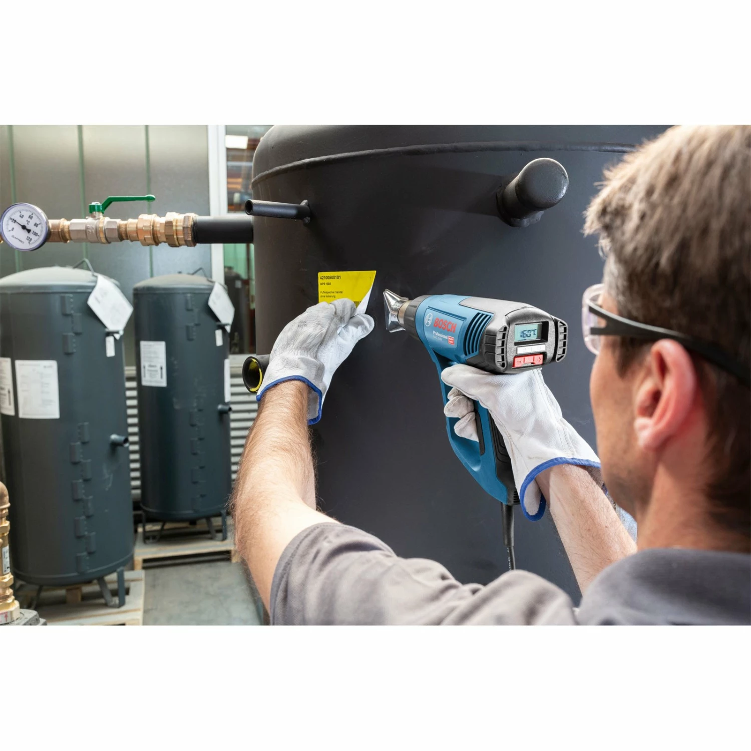 Bosch Heißluftgebläse GHG 23-66 Inkl. 4 Düsen + Schweißschuh Im Koffer - 06012A6301 5 Bosch Heißluftgebläse GHG 23-66 Inkl. 4 Düsen + Schweißschuh Im Koffer - 06012A6301 – Bild 3