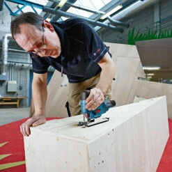 Bosch Akku-Stichsäge GST 12V-70 / 2x 2,0 Ah Akku + Ladegerät In L-Boxx - 06015A1000 -elektrische Bohrmaschine Geschäft bosch 06015a1000 anwendungsbild 2