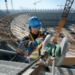 Bosch Akku-Winkelschleifer GWS 18V-10 P Solo In L-Boxx - 06019J4102 10 Bosch Akku-Winkelschleifer GWS 18V-10 P Solo In L-Boxx - 06019J4102 -elektrische Bohrmaschine Geschäft bosch 06019j4100 06019j4102 anwendung 2