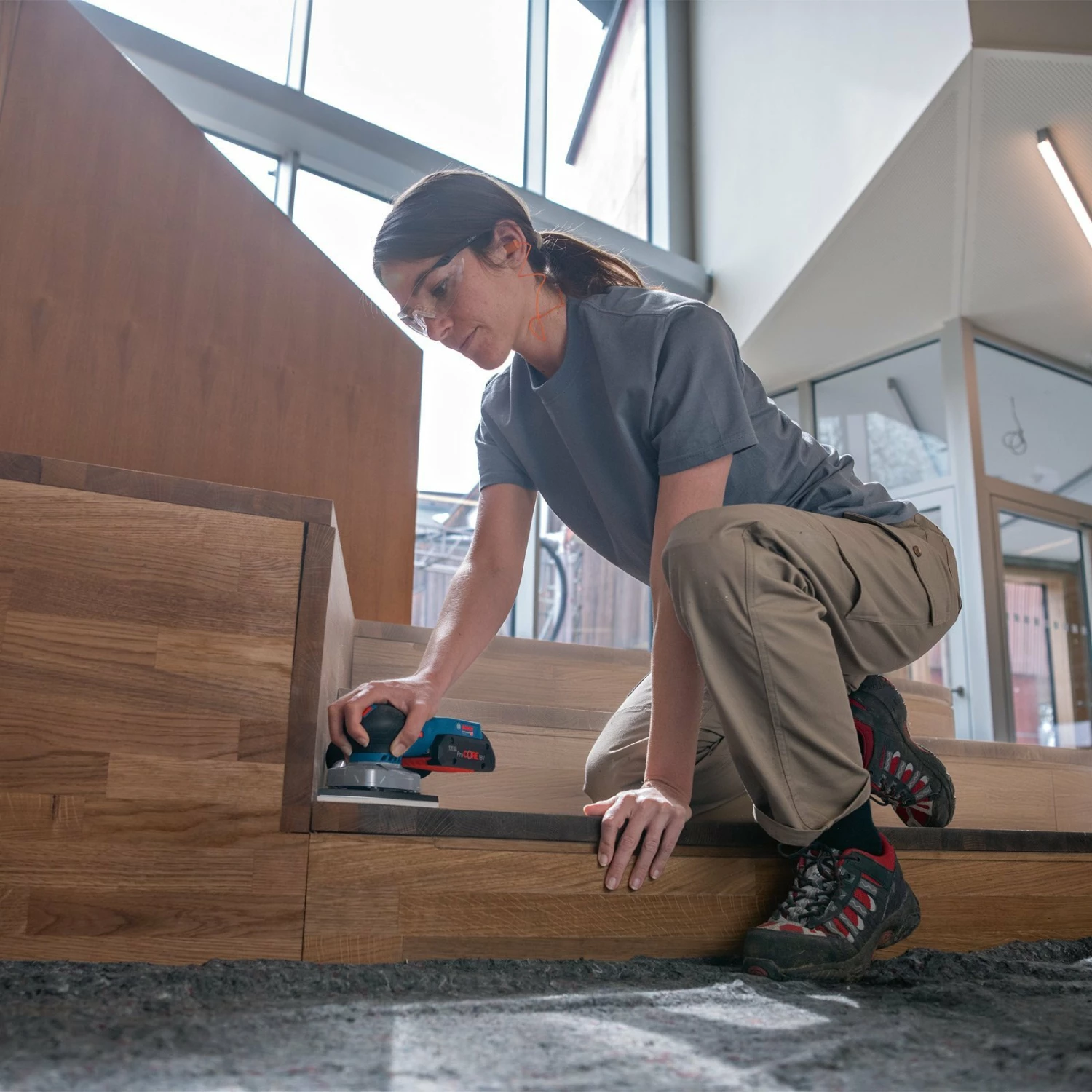 Bosch Akku-Schwingschleifer GSS 18V-13 / 1x 5,0 Ah + GAL 1880 CV In L-Boxx 4 Bosch Akku-Schwingschleifer GSS 18V-13 / 1x 5,0 Ah + GAL 1880 CV In L-Boxx – Bild 2