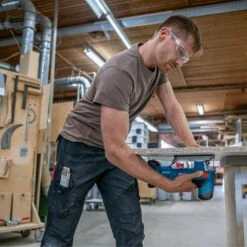 Bosch Akku-Stichsäge GST 18V-155 SC / 2x 4,0 Ah + Ladegerät In L-Boxx 136 -elektrische Bohrmaschine Geschäft bosch gst 18v 155 sc anwendungsbild 2 8 1 2