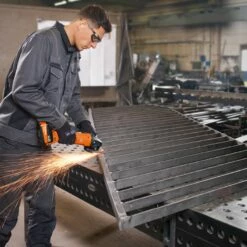 Fein Akku-Winkelschleifer CCG 18-115 BL Select Ø 115 Mm - 71200162000 -elektrische Bohrmaschine Geschäft fein 71200162000 71200262000 anwendungsbild 3