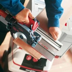 Mafell Kappschienen-Säge KSS 300 MaxiMAX Im T-MAX - 916702 11 Mafell Kappschienen-Säge KSS 300 MaxiMAX Im T-MAX - 916702 -elektrische Bohrmaschine Geschäft kss300 anwendung08b 16 zoom