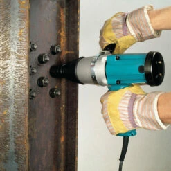 Makita 6906J Schlagschrauber 600 Nm 850 W Im MAKPAC -elektrische Bohrmaschine Geschäft makita 6906 anwendung