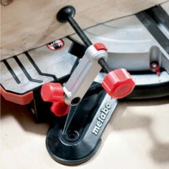 Metabo Kappsäge KGS 216 M 1.200 W - 1.500 W - 619260000 10 Metabo Kappsäge KGS 216 M 1.200 W - 1.500 W - 619260000 -elektrische Bohrmaschine Geschäft metabo 619260000 anwendungsbild 2